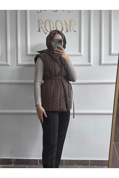Butik Kahverengi Karen Kapitone Yelek
