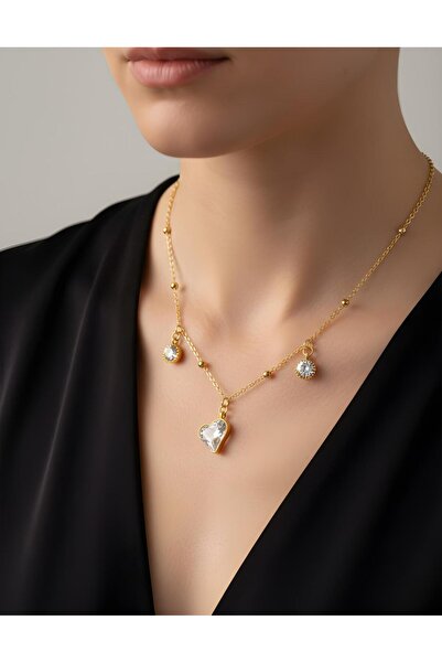 Store White Heart Detailed Stone Necklace