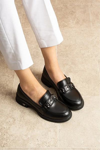 nuvora Жіночі туфлі-лофери з товстою підошвою, що виглядають як шкіряні, стильні та сучасні для щоденного носіння