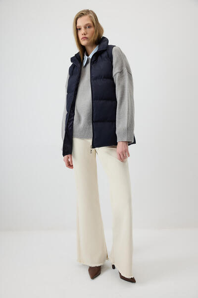 Touché Privé СТЬОБАНИЙ ЖИЛЕТ НА БЛИСКАВЦІ