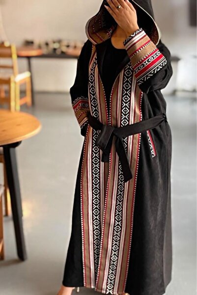 WarD Women's winter wool abaya embroidered with elegant Sadu and a hat