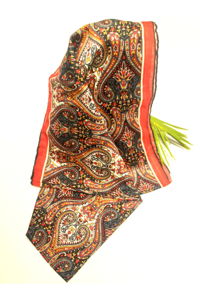 Monalisa Home Luxurious Figured Ornate Scarf