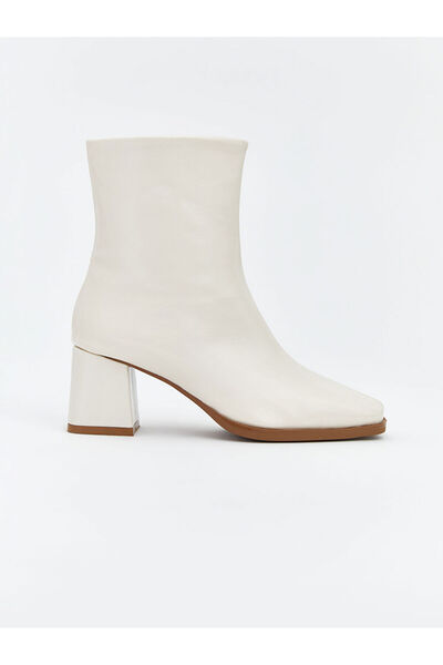 LC Waikiki Süet Görünümlü Kadın Topuklu Bot