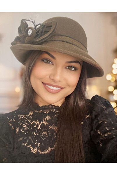 Confortino Luxury women's hat made of thick and warm felt Miss Elegance - ONE SIZE, ADJUSTABLE