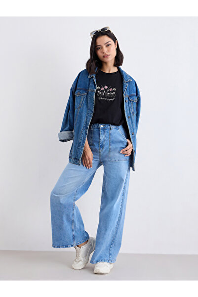 Styli High Rise Wide Leg Washed Out Jeans