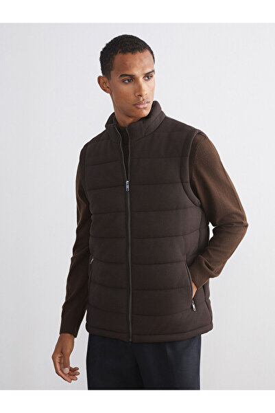 LC Waikiki Slim Fit Stand Collar Men's Puffer Vest