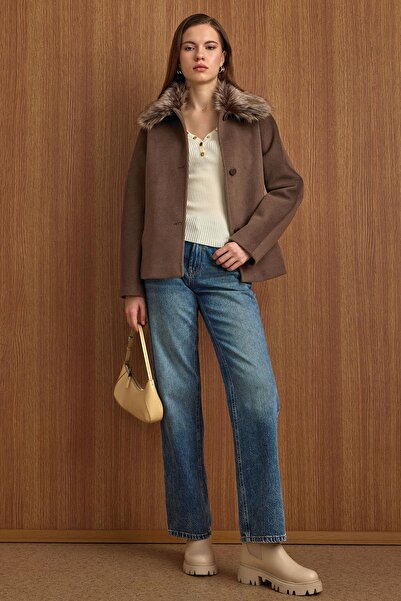 Olcay Short Fur Coat with Detachable Collar Vi̇zon 3158