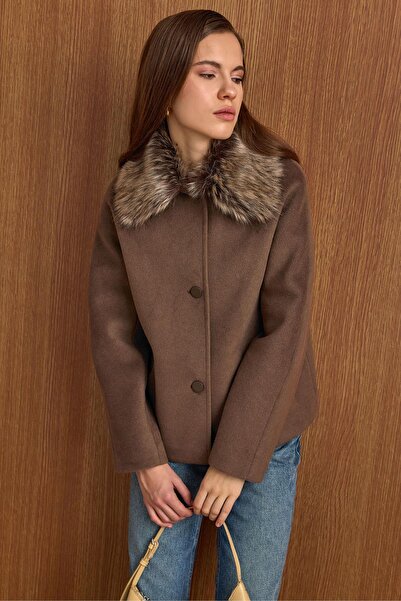 Olcay Short Fur Coat with Detachable Collar Vi̇zon 3158