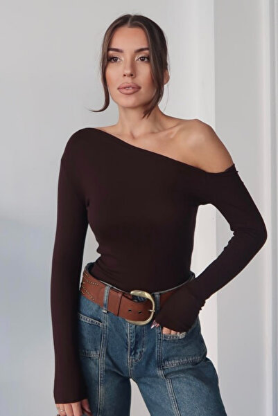 modavingo Дамска кафява рокля с едно рамо, лодка деколте и мека текстура