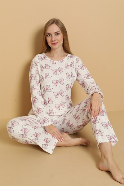 STELLAPİNK Beyaz Yumuşak Pamuklu Kurdele Detaylı Fitilli Uzun Kollu Pijama Ta...