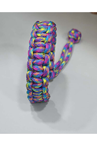 özgür güçlüoğlu tasarımları سوار مصنوع يدويًا من الباراكورد