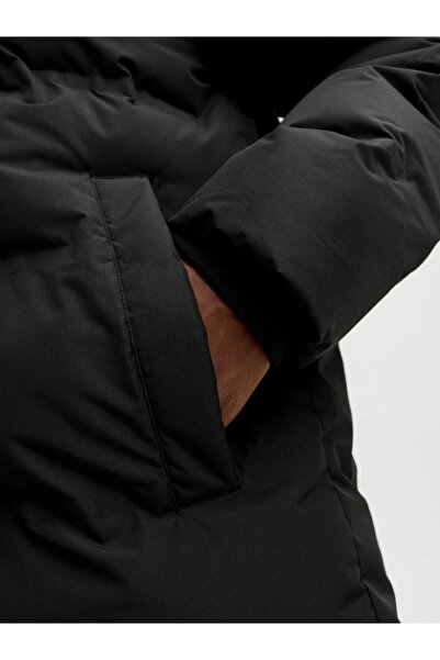 Jack & Jones Jacket, JJESHOHO LONG PUFFER, men's hooded jacket with slant pockets, Black