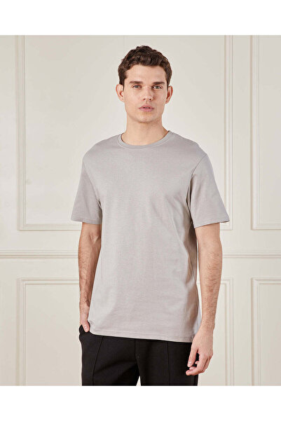 REDTAG Men Beige Basic Solid T-Shirt