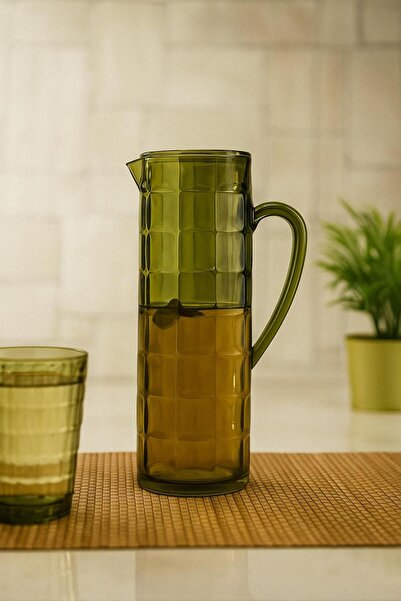 Mustran Acrylic Allegra 1.5 Lt Dark Green Jug (Fits on the Refrigerator Door Shelf)