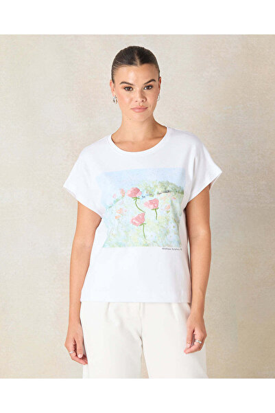 REDTAG تي شيرت نسائي أبيض مطرز