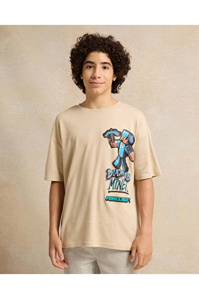 REDTAG تي شيرت ماين كرافت للأولاد الكبار، بيج، مقاس كبير، مناسب للمشي