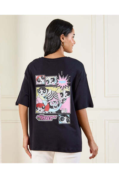 REDTAG تي شيرت نسائي أسود مطبوع كبير الحجم