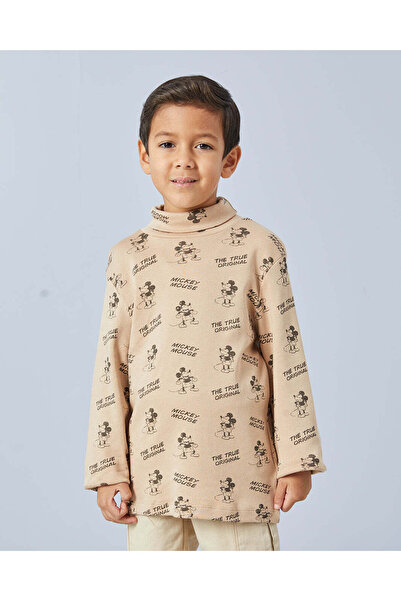 REDTAG Boys White Printed High Neck T-Shirt Set (Pack Of 2)