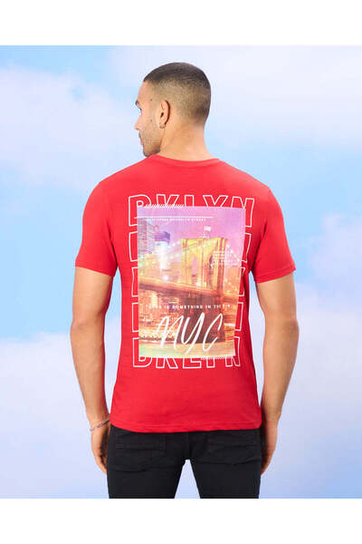 REDTAG Men Red Graphic T-Shirt