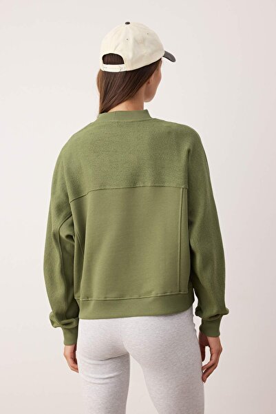 Trendyol Collection Khaki Premium Oversize/Wide Fit Stand Collar Thick Fleece Lined Knitted Sweatshirt Twoaw26Sw00205