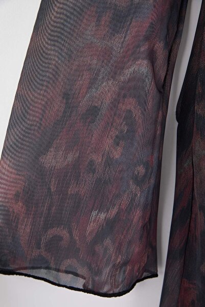 Trendyol Curve Πολύχρωμο φόρεμα με ασύμμετρο πλεκτό τούλι με σχέδια TBBAW26AH00066