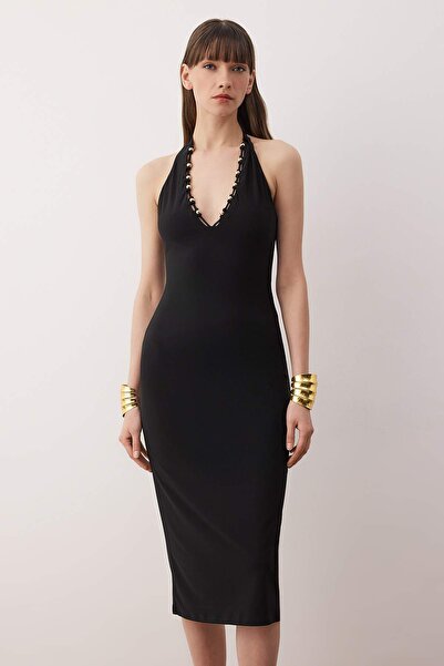 Trendyol Collection Black Collar Accessory Detailed Knitted Midi Lined Dress Tpraw26El00093