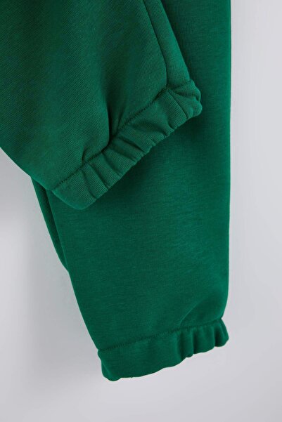 Trendyol Collection Green Regular/Regular Cut Pocket Top Label Detail Rubber Leg Track Suit Tmnaw26Ea00012