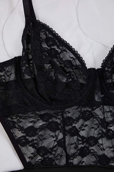 Trendyol Curve Черно късо топче с дантела Babydoll Plus Size Fantasy Babydoll TBBAW26DH00001