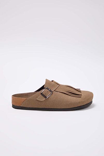 TRENDYOL SHOES Beige Tassel Detailed Closed Front Flat Women's Sabo Slippers Takaw26Te00001