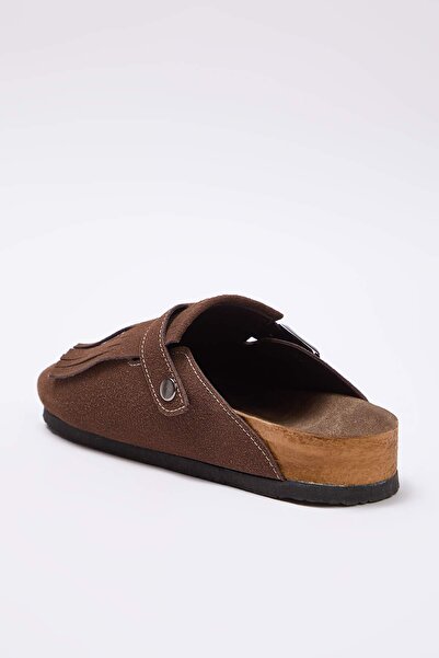 TRENDYOL SHOES Καφέ Φούντα Λεπτομερής Κλειστή Μπροστινή Επιφάνεια Γυναικείες Παντόφλες Sabo TAKAW26TE00001