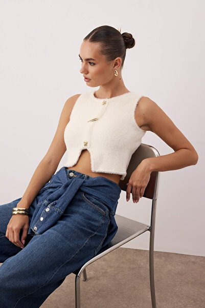 Trendyol Collection Ecru Regular Vest Twoaw26Ye00065
