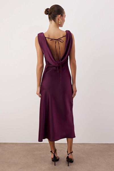 Trendyol Collection Plum Plain Accessory Detailed Woven Satin Maxi Party Dress Tpraw26El00120