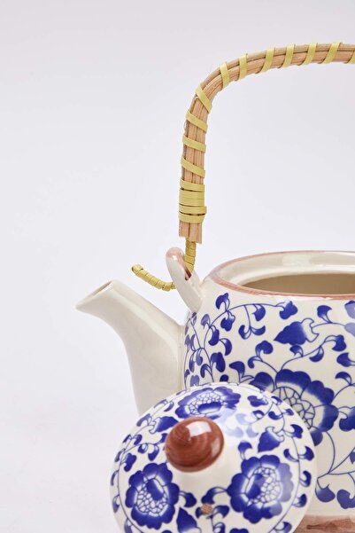 TRENDYOLMİLLA HOME Porcelain Patterned Teapot 750 ml Tphaw26Ml00000