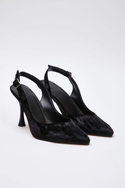 TRENDYOL SHOES Black Velvet Pointed Toe Open Back Women's Thin Heeled Shoes Takaw25To00010