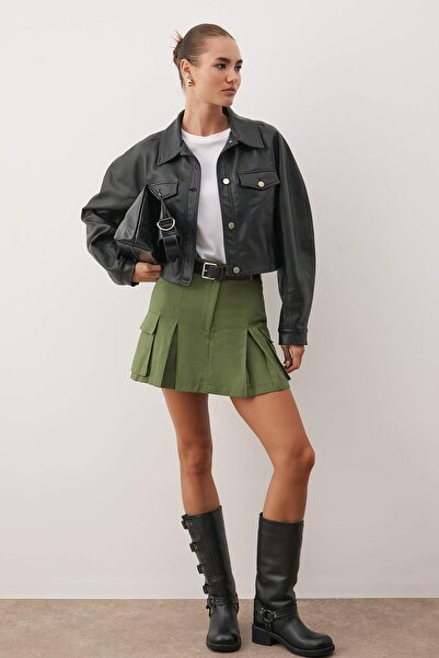 Trendyol Collection Khaki Cargo Pocket szőtt szoknya megjelenésű rövidnadrág TWOSS23SR00041