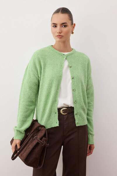 Trendyol Collection Wardrobe Essentials Light Green Soft Textured Wide Fit Knitwear Cardigan |   Twoaw26Hi00082