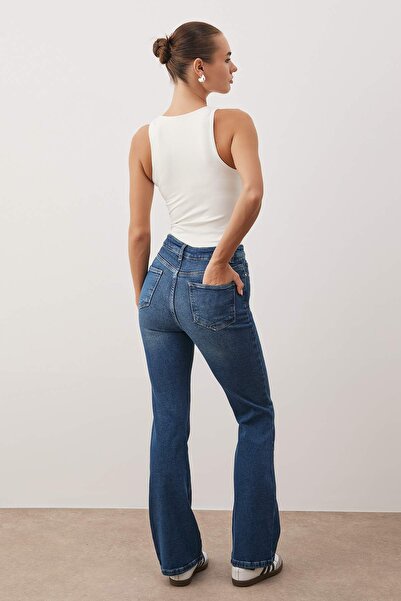 Trendyol Collection Dark Blue High Waist Flare Jeans Twoaw26Je00248