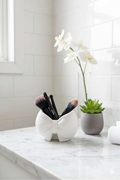 Mandalin Art Studio Kurdele Tasarımlı Dekoratif Vazo