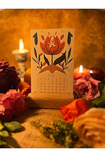NONA 2026 Standlı Masaüstü Takvimi / Kartpostal Hediyeli / 10x15 Cm