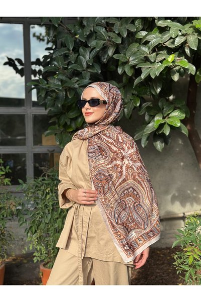 GRAZELLA Ethnic Pattern Shawl