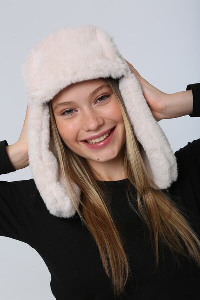 BALIENTE Beige Plush Women's Beanie Hat - with Faux Fur and Headphones