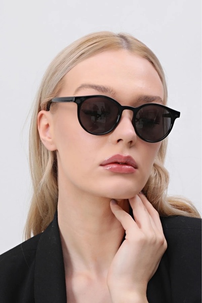 JULIANO Black Round Juliano Sunglasses