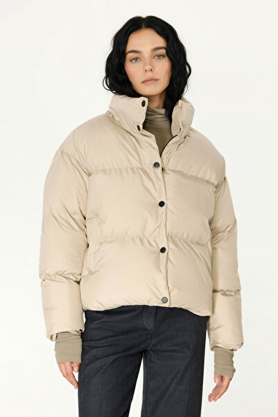 QAWWA Kadın Bej Rüzgar Geçirmez Suya Dayanıklı Dolumlu Mont