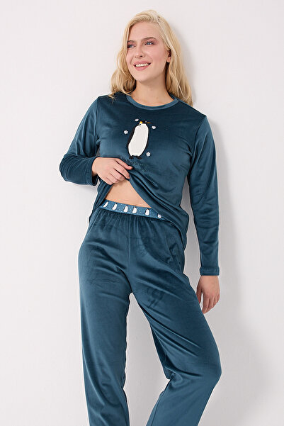 TURAY طقم بيجامة نسائي من ستيللا لورين مصنوع من القطيفة بتصميم طويل الأكمام