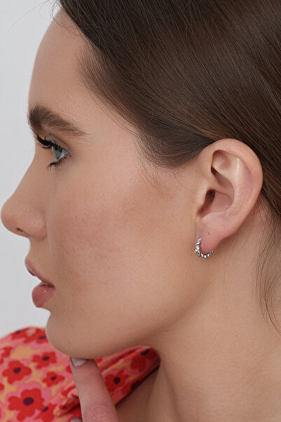 Gümüş Vadisi Kadın 925 Ayar Zirkon Taşlı Burgu Küpe