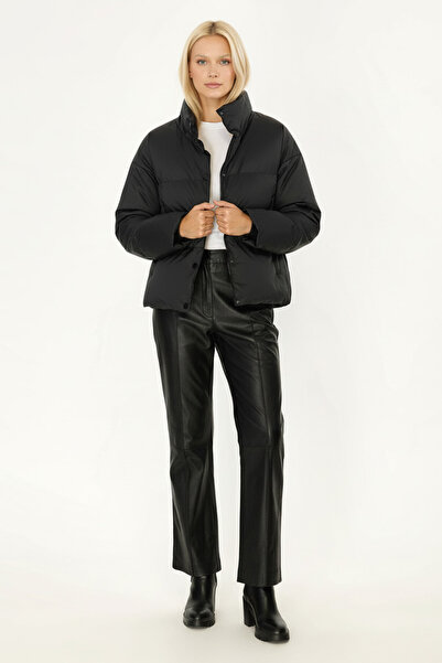 QAWWA Women's Black Windproof Waterproof Padded Coat