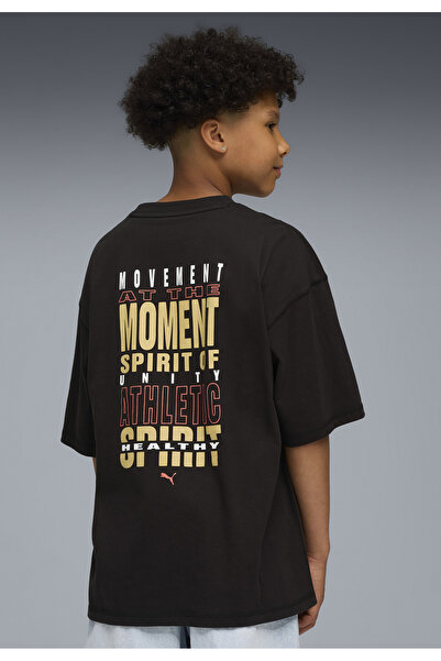 Puma Τα απαραίτητα για την γκαρνταρόμπα πάνε μαζί με το oversized γραφικό μπλουζάκι για νέους