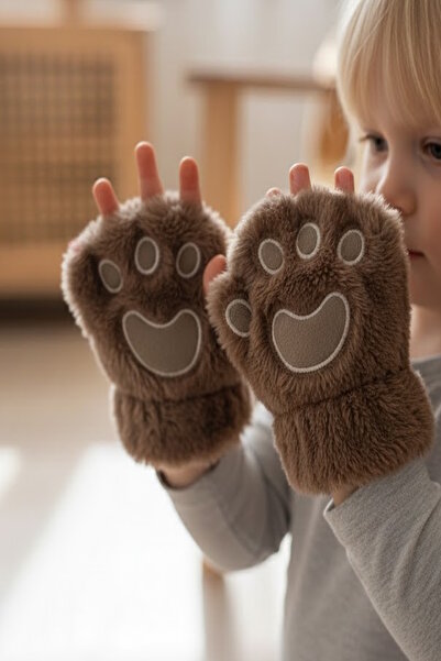 CAŞ DEKORASYON Λούτρινα παιδικά γάντια με φιγούρα καφέ ποδιών