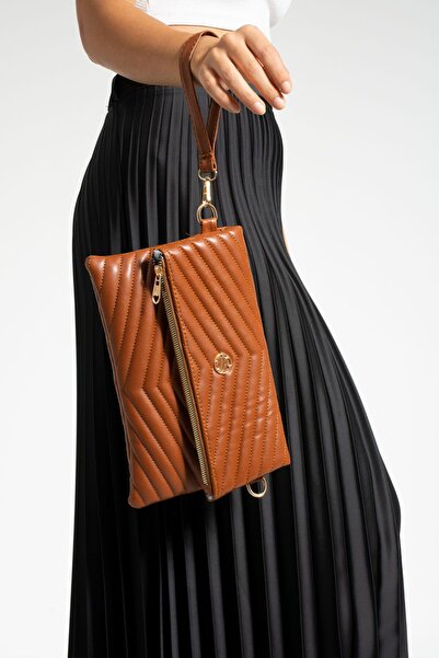 Sanmorris Γυναικεία τσάντα χιαστί με μαγνήτη και φερμουάρ, με καπιτονέ σχέδιο...