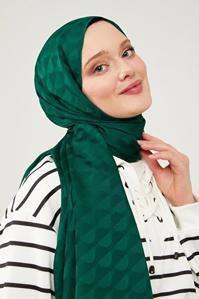 Levidor Emerald Moon Pattern Jacquard Elegance Shawl